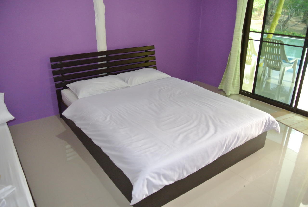 Baanraisooksangchan Kaeng Krachan Exterior foto