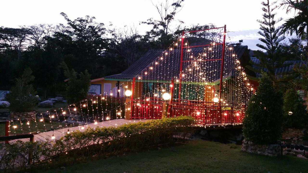 Baanraisooksangchan Kaeng Krachan Exterior foto